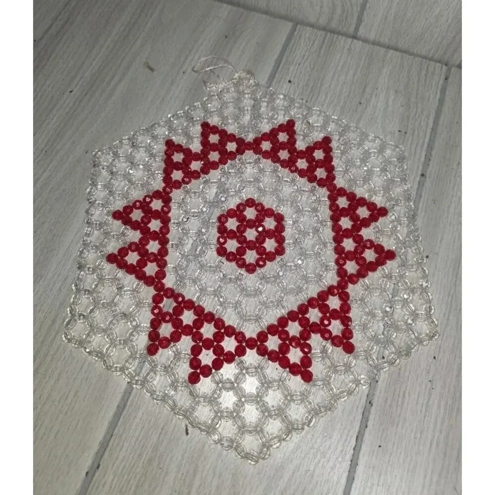 Vtg Handmade Beaded Doily Christmas Red And White Table Centerpiece Placemat